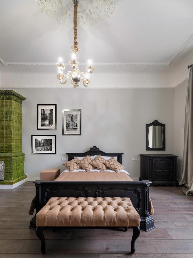 3 Room Apartments , Rohatyntsyv Street Lviv Kültér fotó